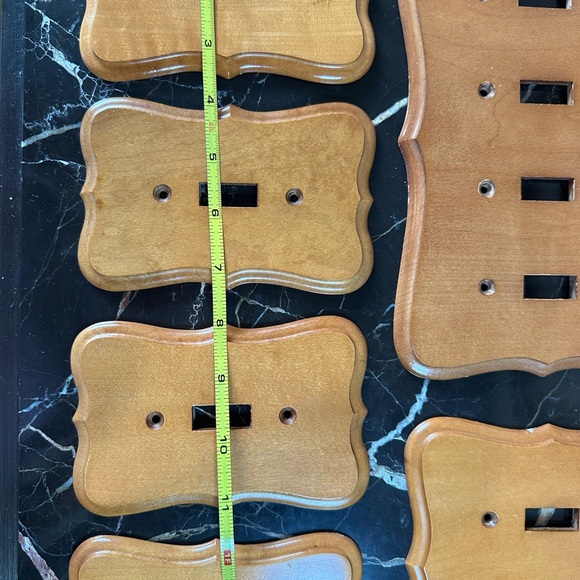 Set of Vintage Colonial Wooden Light Switch Plates - Quad, Double, & 4 Single - Picture 12 of 14